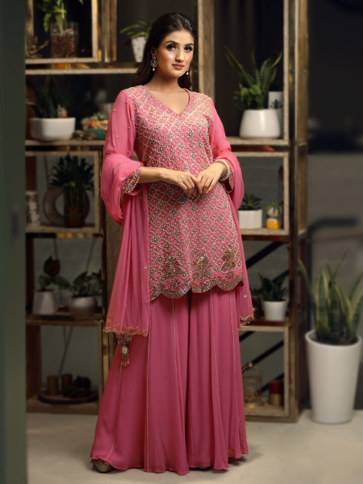 Short kurta with Kalidaar gharara with Tulle Duaptta — alternate view 3