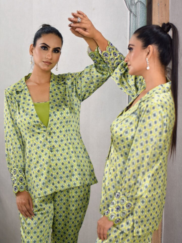 Japanesse Satin Green & blue geometrical Printed Co-Ord set — alternate view 3