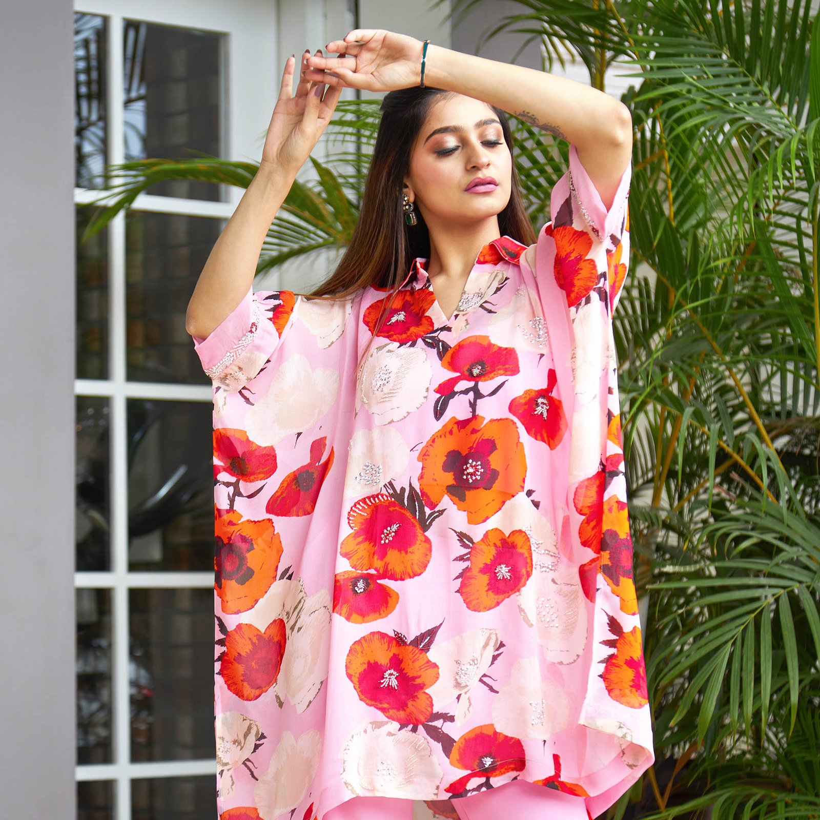Printed co-ord set- kaftan style top with lycra fitted pants & bustier — alternate view 2