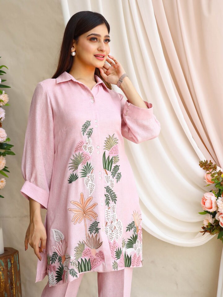 Blush pink Sote jute tunic with delicate thread embroidery paired with fitted pants — alternate view 2