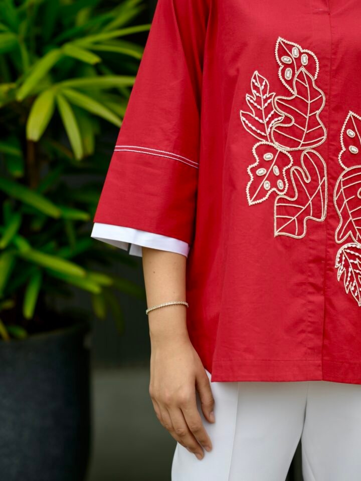Crimson Vine Shirt – detail 4